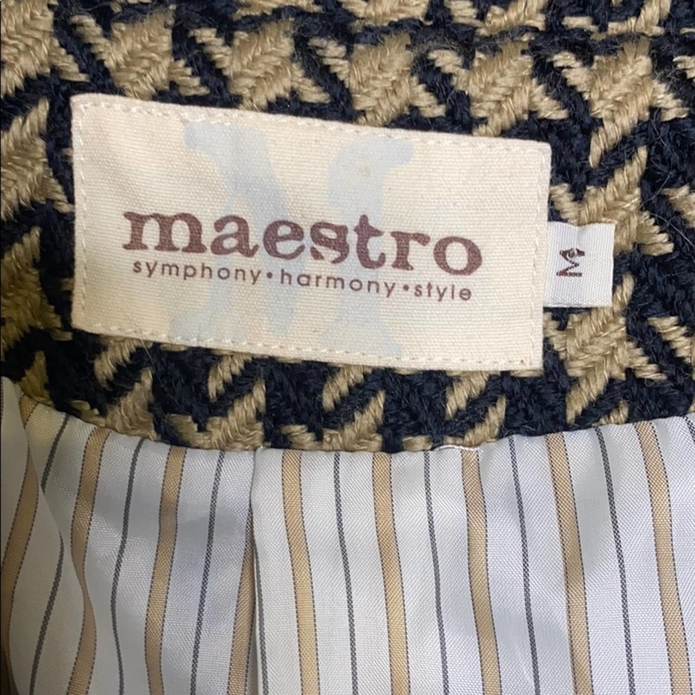 MAESTRO Houndstooth Bell Sleeve Blazer - Picture 7 of 11